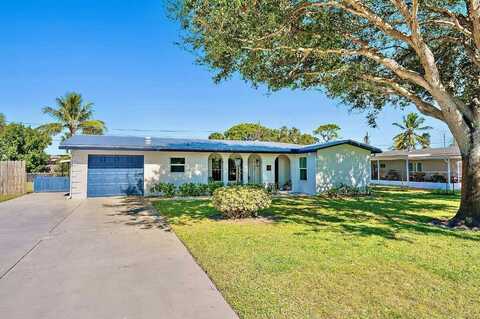 306 SW Winnachee Drive, Stuart, FL 34994