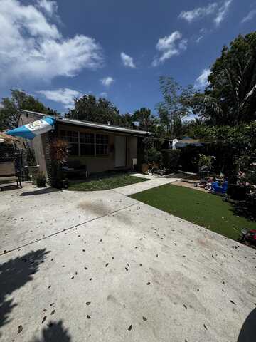 635 48th Street, West Palm Beach, FL 33407