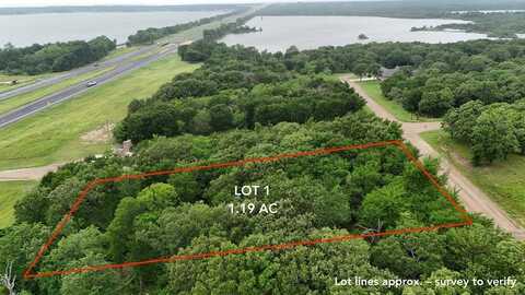 100 Oakridge Cir, Mabank, TX 75147