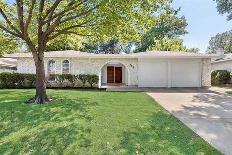 Salsbury, ARLINGTON, TX 76014