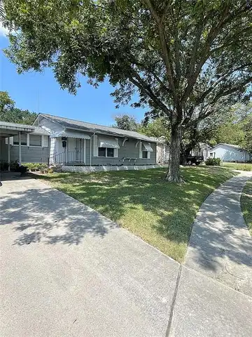 Doyle, HALTOM CITY, TX 76117