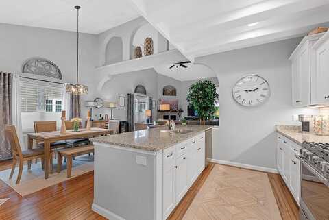 Lower Woodford, WEST BEND, WI 53090