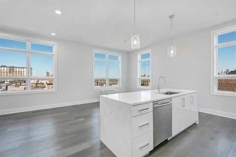 119 PETER ST, Union City, NJ 07087