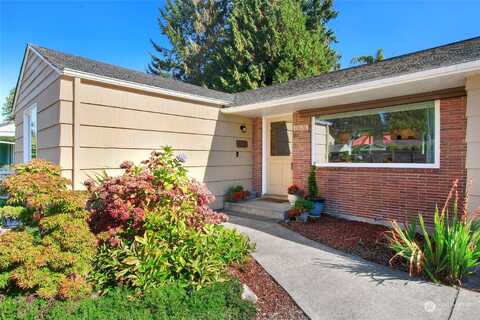 1St, SHORELINE, WA 98177