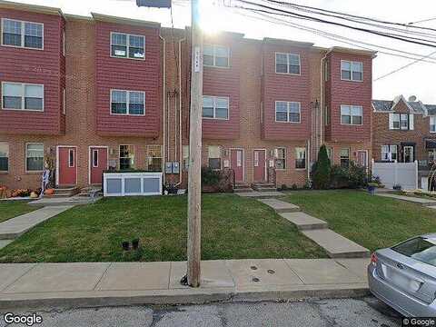 Lauriston St, Philadelphia, PA 19128