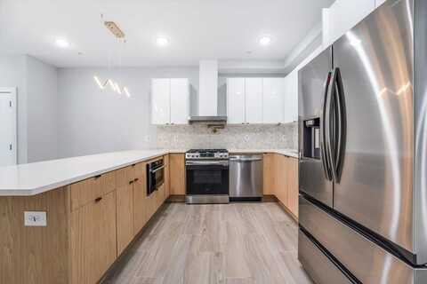 443 BERGEN AVE, JC, Bergen-Lafayett, NJ 07304