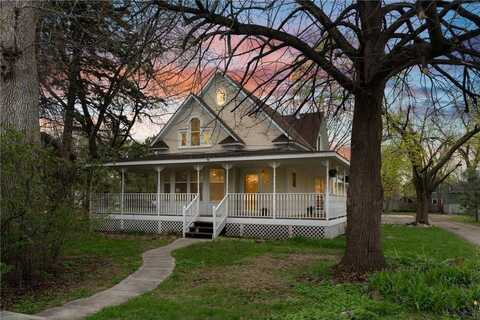 317 8th Street, Farmington, MN 55024