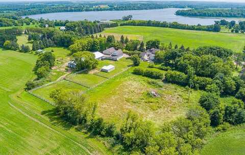County Road 20, DELANO, MN 55328