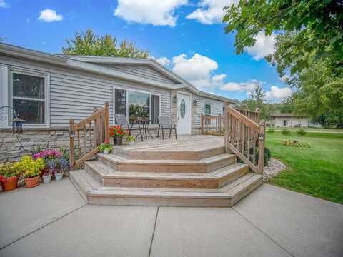 Malibou, BEAVER DAM, WI 53916