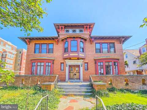 S 15Th St, ALLENTOWN, PA 18102