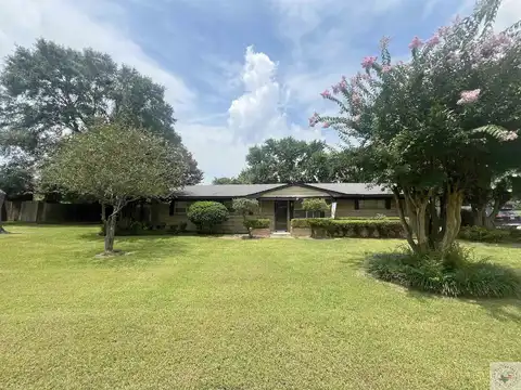Pioneer, WAKE VILLAGE, TX 75501