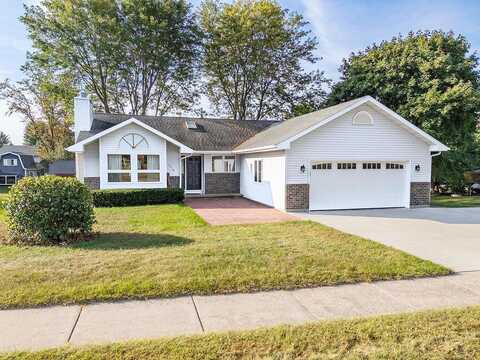Amber, REEDSBURG, WI 53959