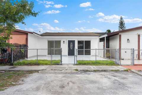40Th Circle, MIAMI GARDENS, FL 33055