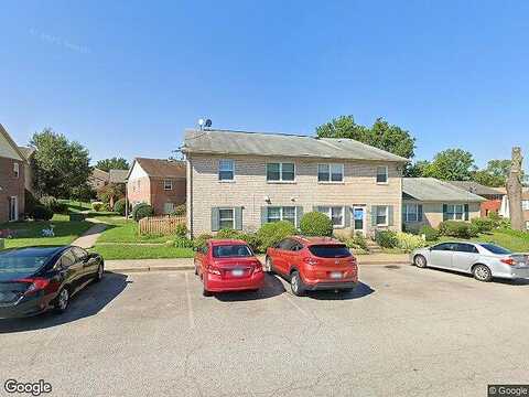 Hagel Cir, Lorton, VA 22079