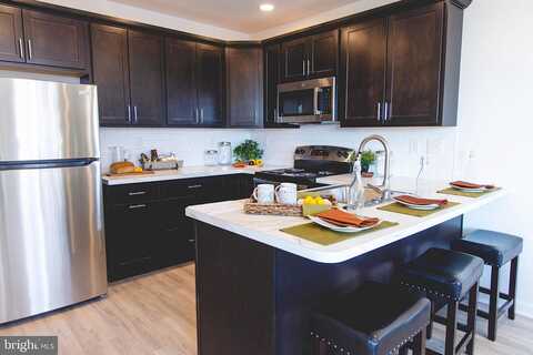 Arbor Place Dr #42S, NORRISTOWN, PA 19401