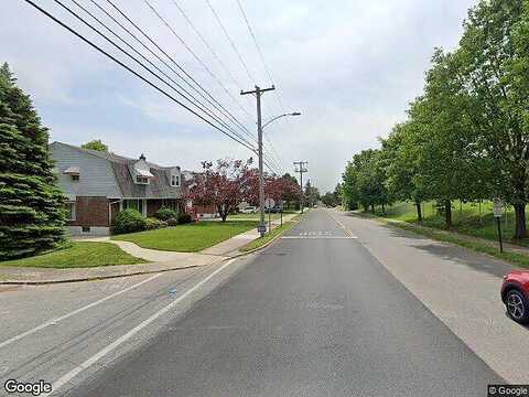 Arbor Place Dr #42S, NORRISTOWN, PA 19401