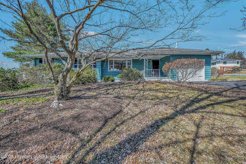Laurel Drive, Sackett, PA 18411