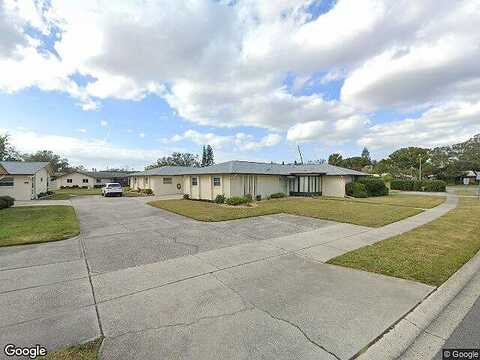 Queen Anne Dr, Palm Harbor, FL 34684