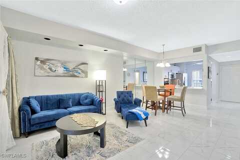 Woodshire Ln, Naples, FL 34105
