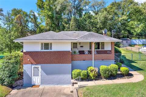 Pamela, NEW KENSINGTON, PA 15068