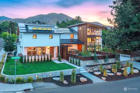 N Surry Road, Wenatchee, WA 98801