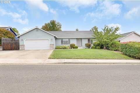 Nw Woodduck St, Winston, OR 97496