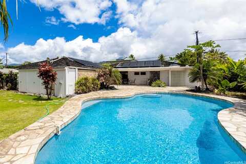 4611 Farmers Road, Honolulu, HI 96816