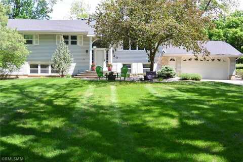 520 Edgewood Drive, Glencoe, MN 55336