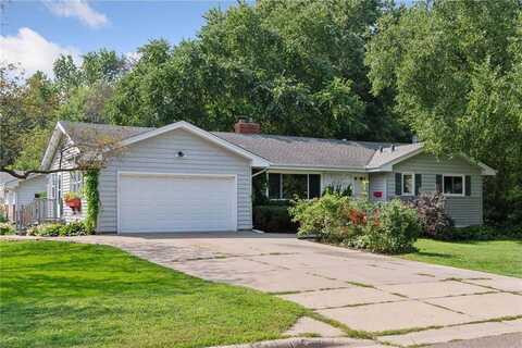 3385 Scott Avenue N, Golden Valley, MN 55422