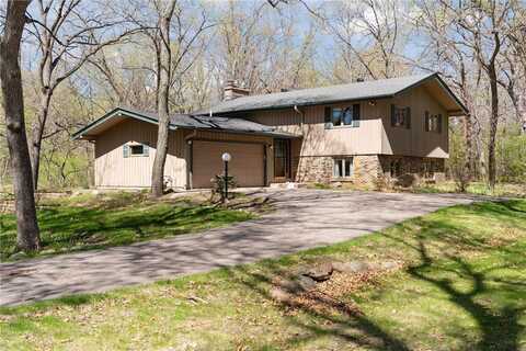 8 Woodhill Lane, North Oaks, MN 55127
