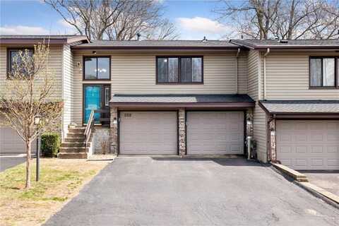 5712 Hyland Courts Drive, Bloomington, MN 55437