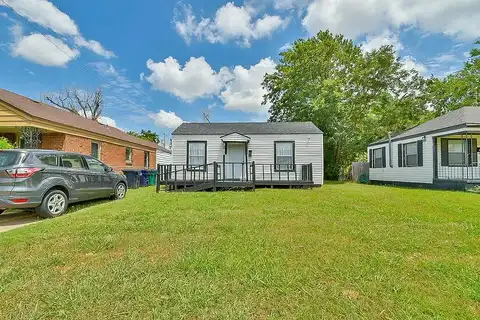 15Th, OKLAHOMA CITY, OK 73117