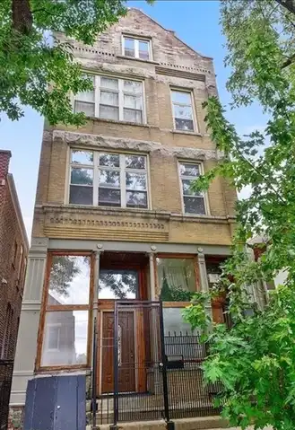 Carpenter, CHICAGO, IL 60608