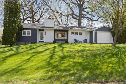 3200 Lee Avenue N, Golden Valley, MN 55422
