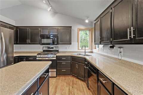 2537 Edinbrook Terrace, Brooklyn Park, MN 55443