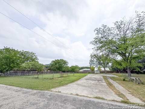 1046,1054,1062 Peach Tree, New Braunfels, TX 78132