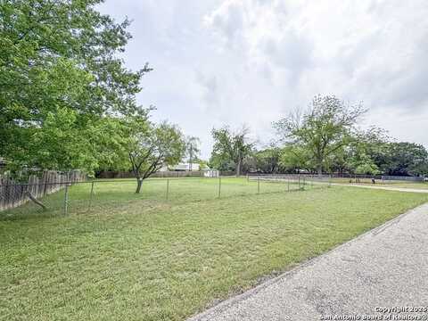 1054 & 1062 Peach Tree, New Braunfels, TX 78132