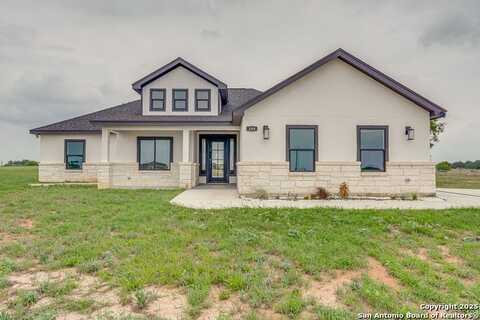 109 hidden hills, Floresville, TX 78114