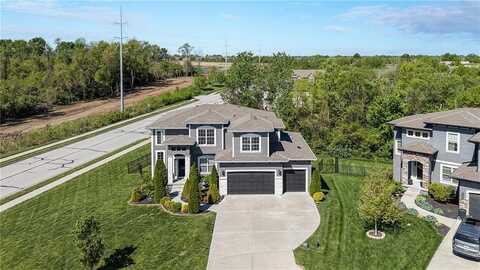 408 SE Weiss Circle, Lees Summit, MO 64063