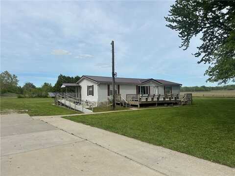 8241 Cook Road, Saint Joseph, MO 64507