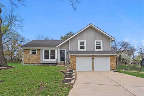 202 NW Redwood Court, Lees Summit, MO 64064
