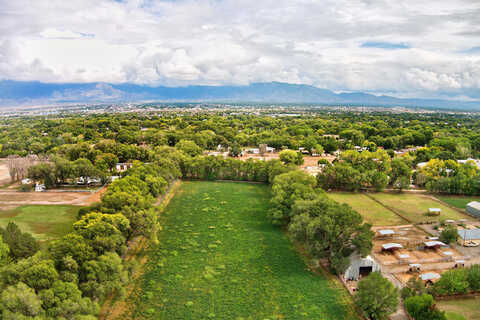 Rio Grande Boulevard Nw, Los Ranchos, NM 87107