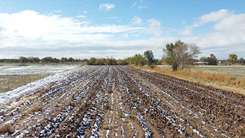 Calles Lane, Tome, NM 87060