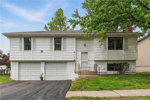 2104 E Taylor Drive, Olathe, KS 66062