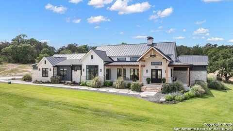 122 Gauntlet, Spring Branch, TX 78070