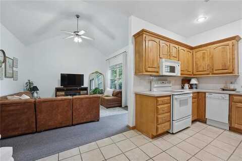 2111 N 83rd Place, Kansas City, KS 66109