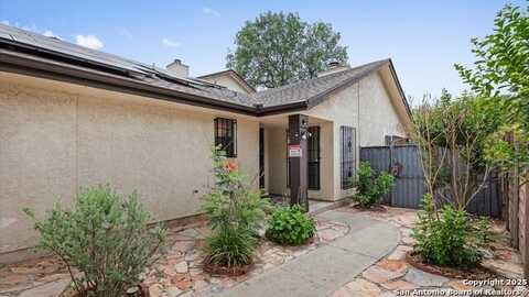 5864 Royal Ridge, San Antonio, TX 78239
