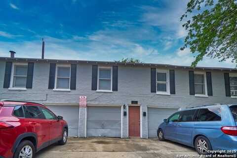 3101 elmendorf, San Antonio, TX 78201