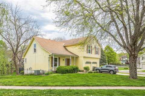 15633 Reeds Street, Overland Park, KS 66223