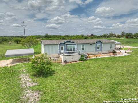 706 UNION WINE RD, New Braunfels, TX 78130